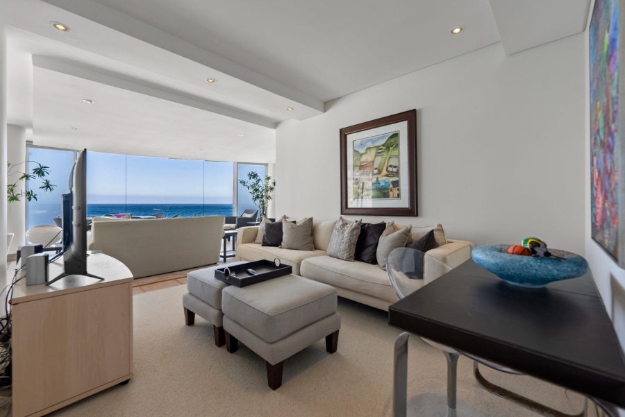 3 Bedroom Property for Sale in Clifton Western Cape